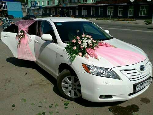 Wedding Car Decoration — Pink Ribbon | Salmora Events Chennai